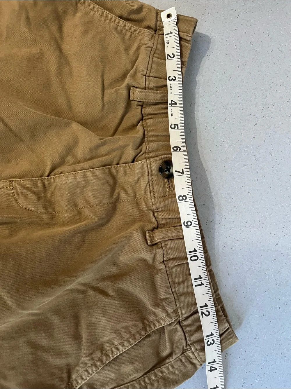 BearBottom Clothing Shorts Men’s M Tan Stretch 6.5